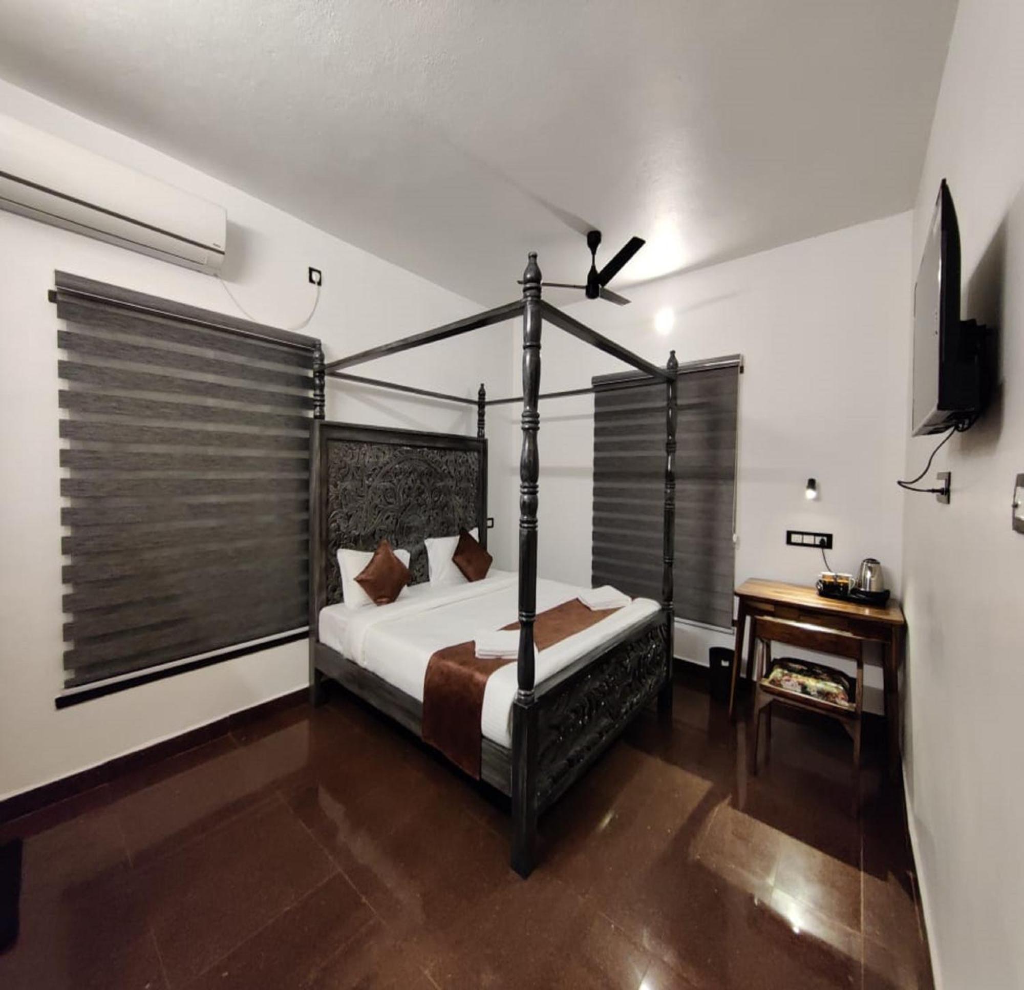פונדיצ'רי Courtyard Castle Heritage Resort מראה חיצוני תמונה