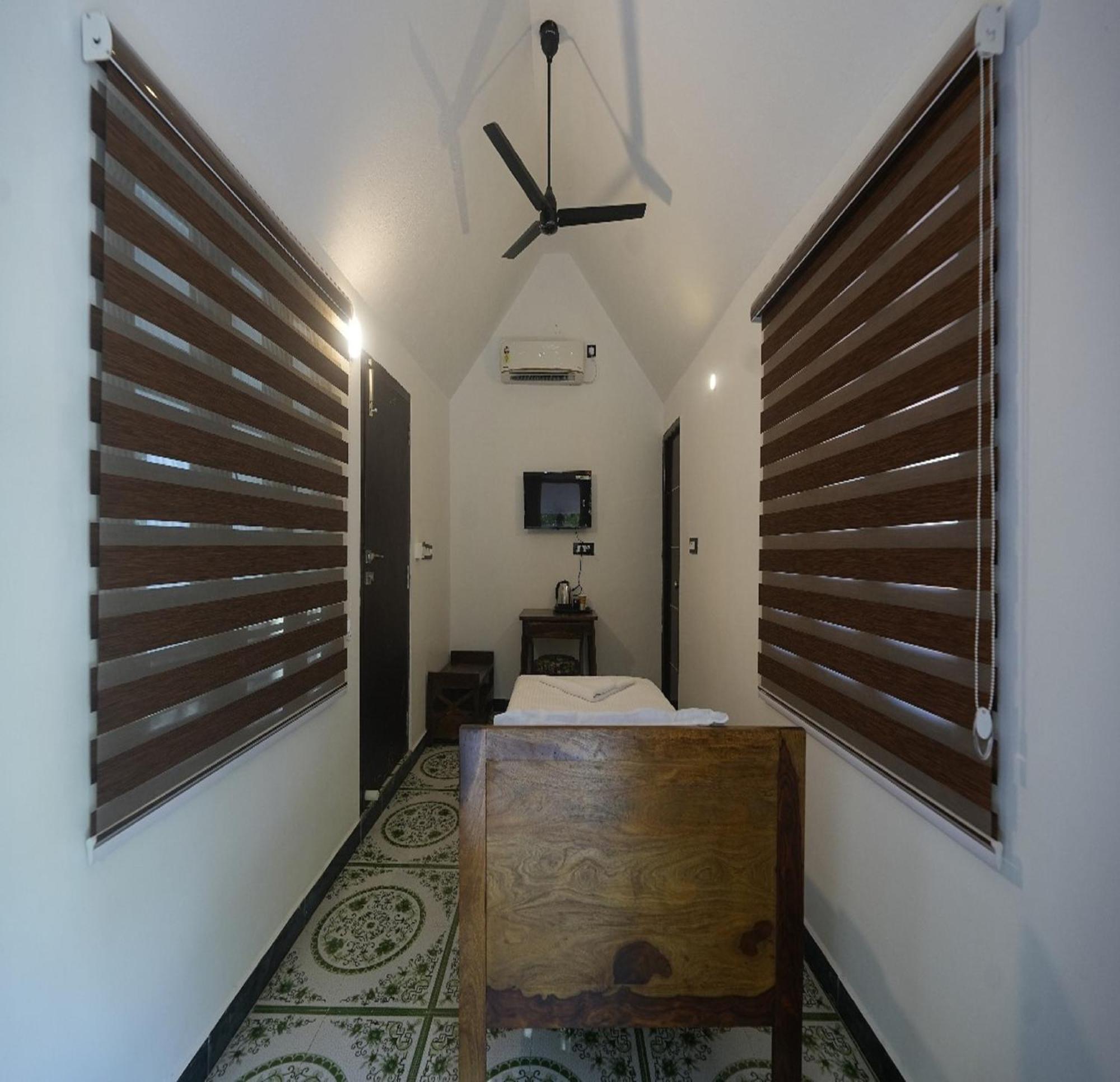 פונדיצ'רי Courtyard Castle Heritage Resort מראה חיצוני תמונה