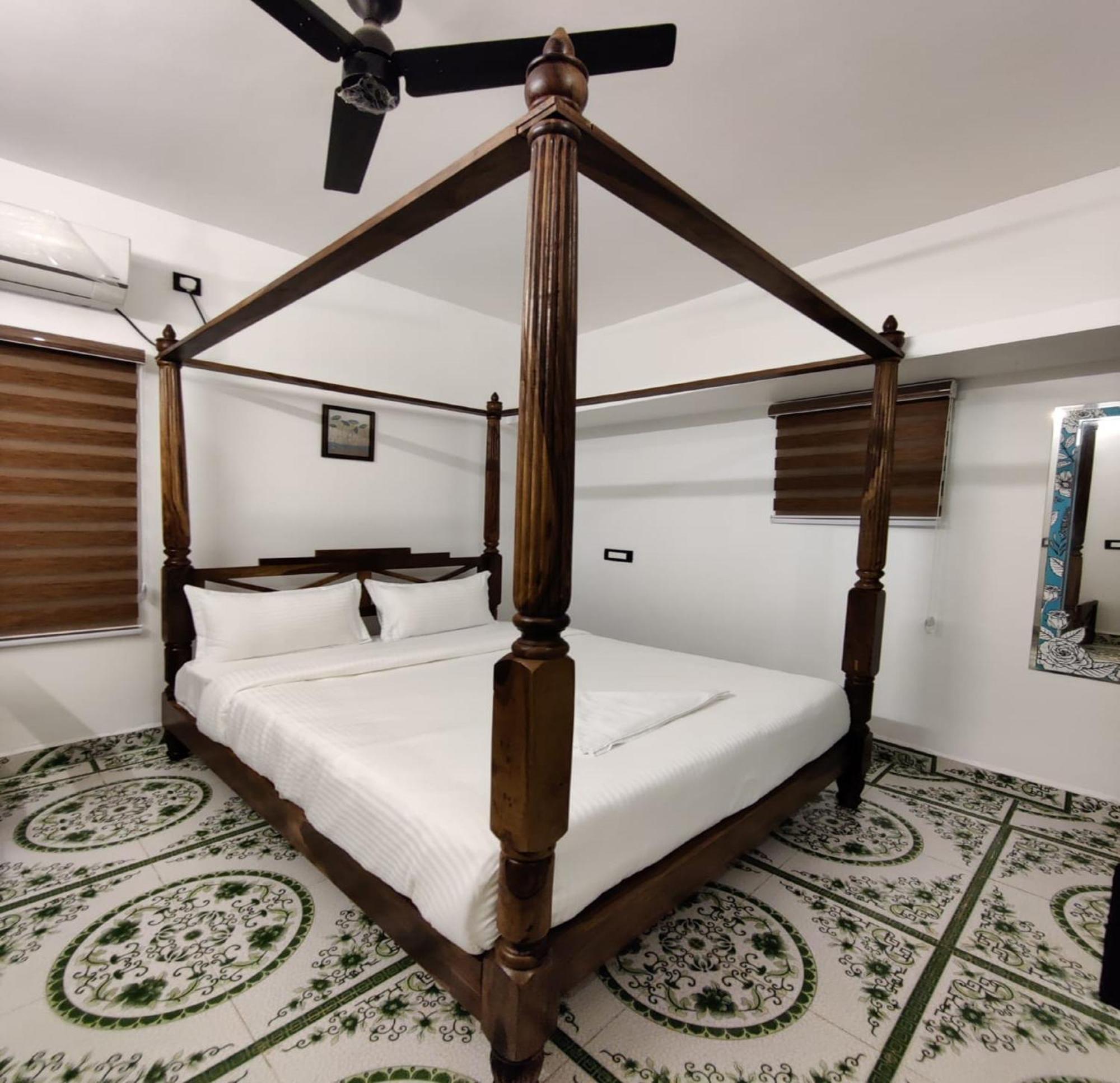 פונדיצ'רי Courtyard Castle Heritage Resort מראה חיצוני תמונה
