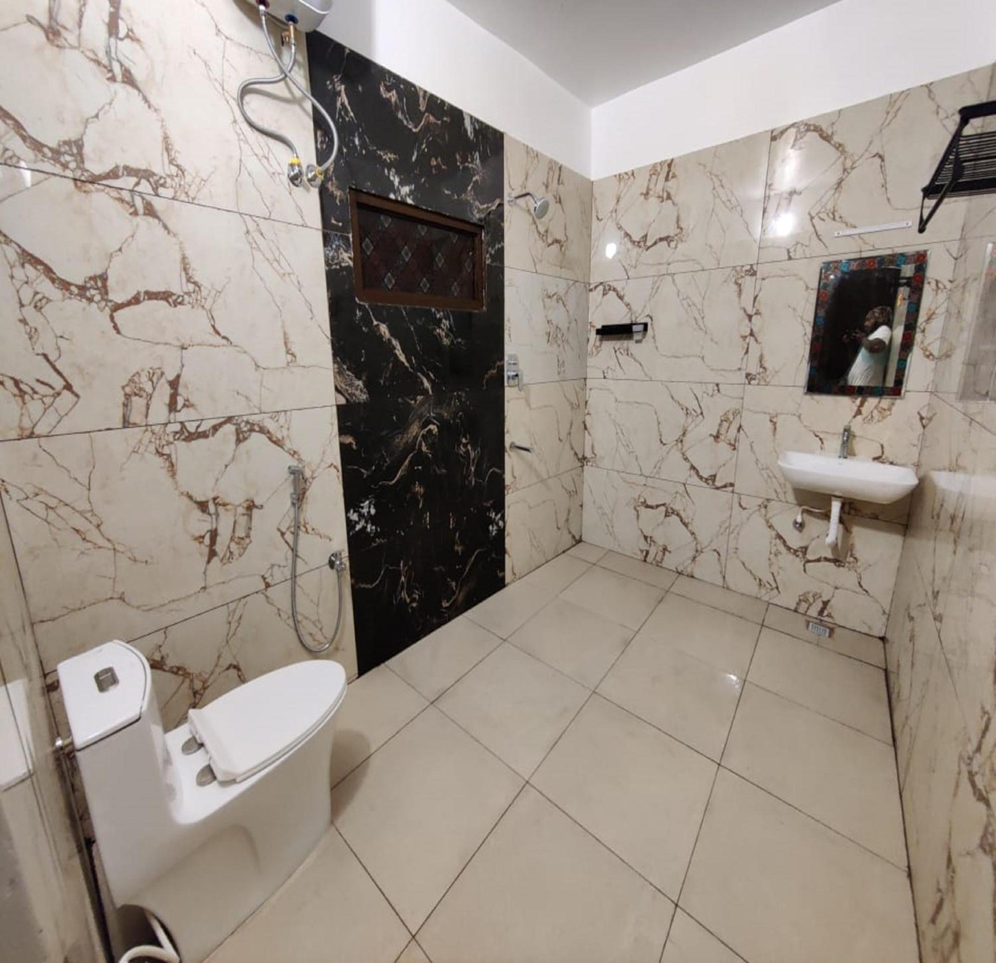 פונדיצ'רי Courtyard Castle Heritage Resort מראה חיצוני תמונה